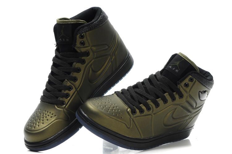 Air Jordan Retro 1 High Heel Brown Black